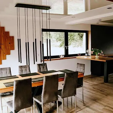 Lunatykowa Giebultow (Lwowek Slaski)