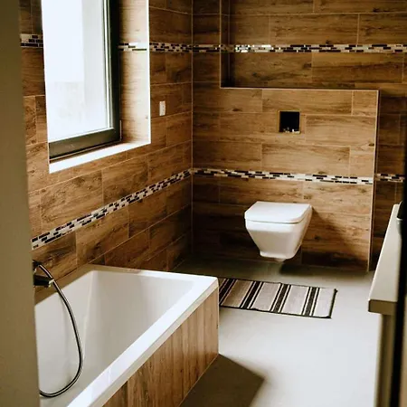 Lunatykowa * Giebultow (Lwowek Slaski)