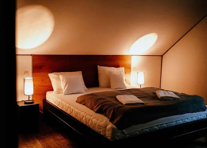 Lunatykowa * Giebultow (Lwowek Slaski)