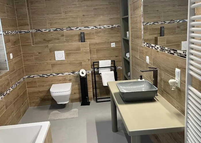 Lunatykowa * Giebultow (Lwowek Slaski)